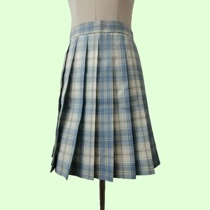 sz: S, baby blue and white plaid pleated skirt